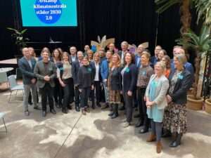 Representanter från 23 svenska städer samarbetar för att snabba på klimatomställningen