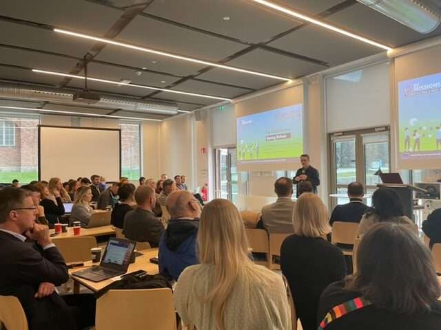 The Stockholm Spring School 2024 brought together representatives from more than 25 European cities, as well as the Politecnico di Milano (Polimi), the Universidad Politécnica de Madrid (UPM) and Viable Cities in joint learning.